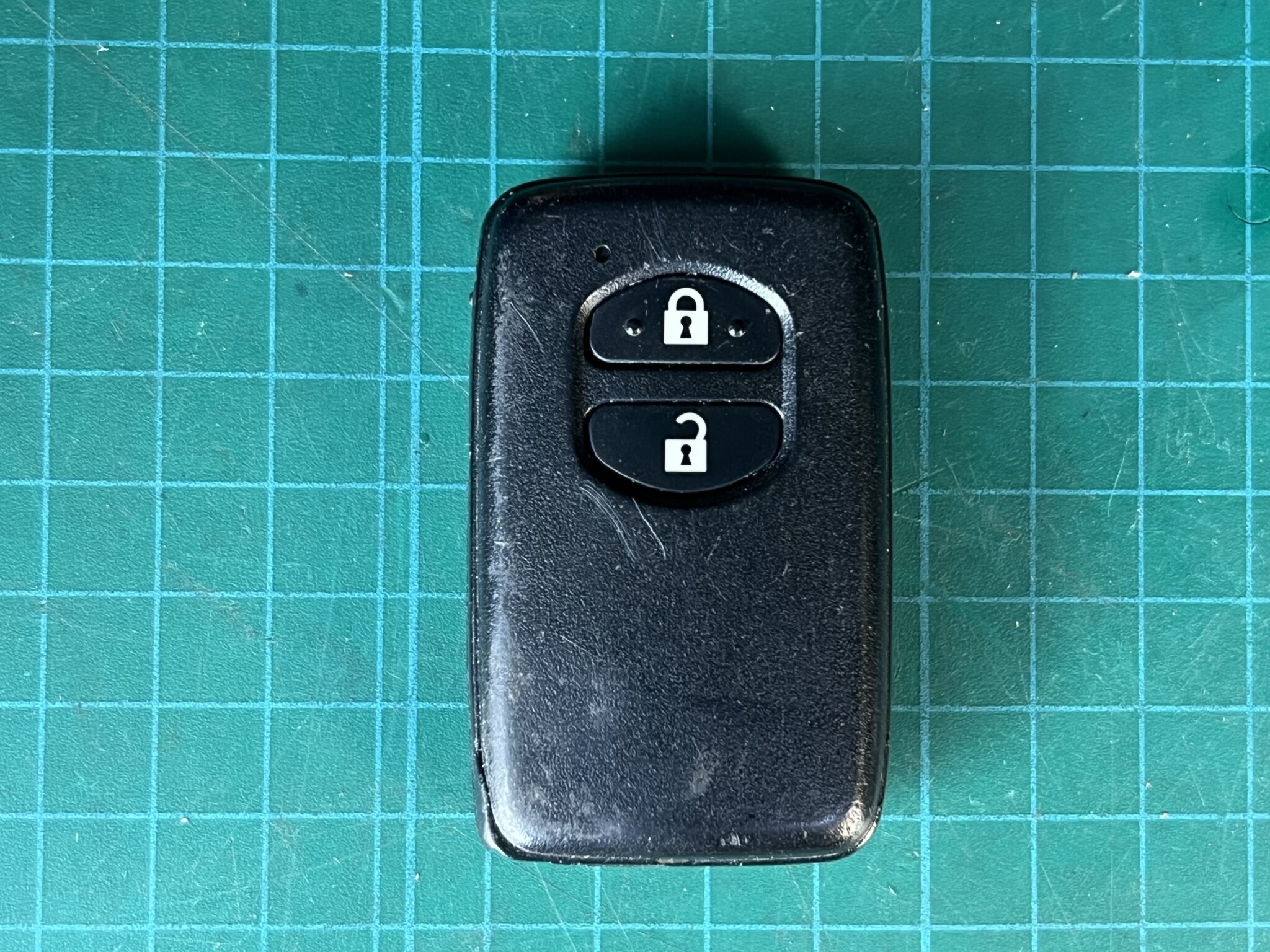 プリウス30スマートキー