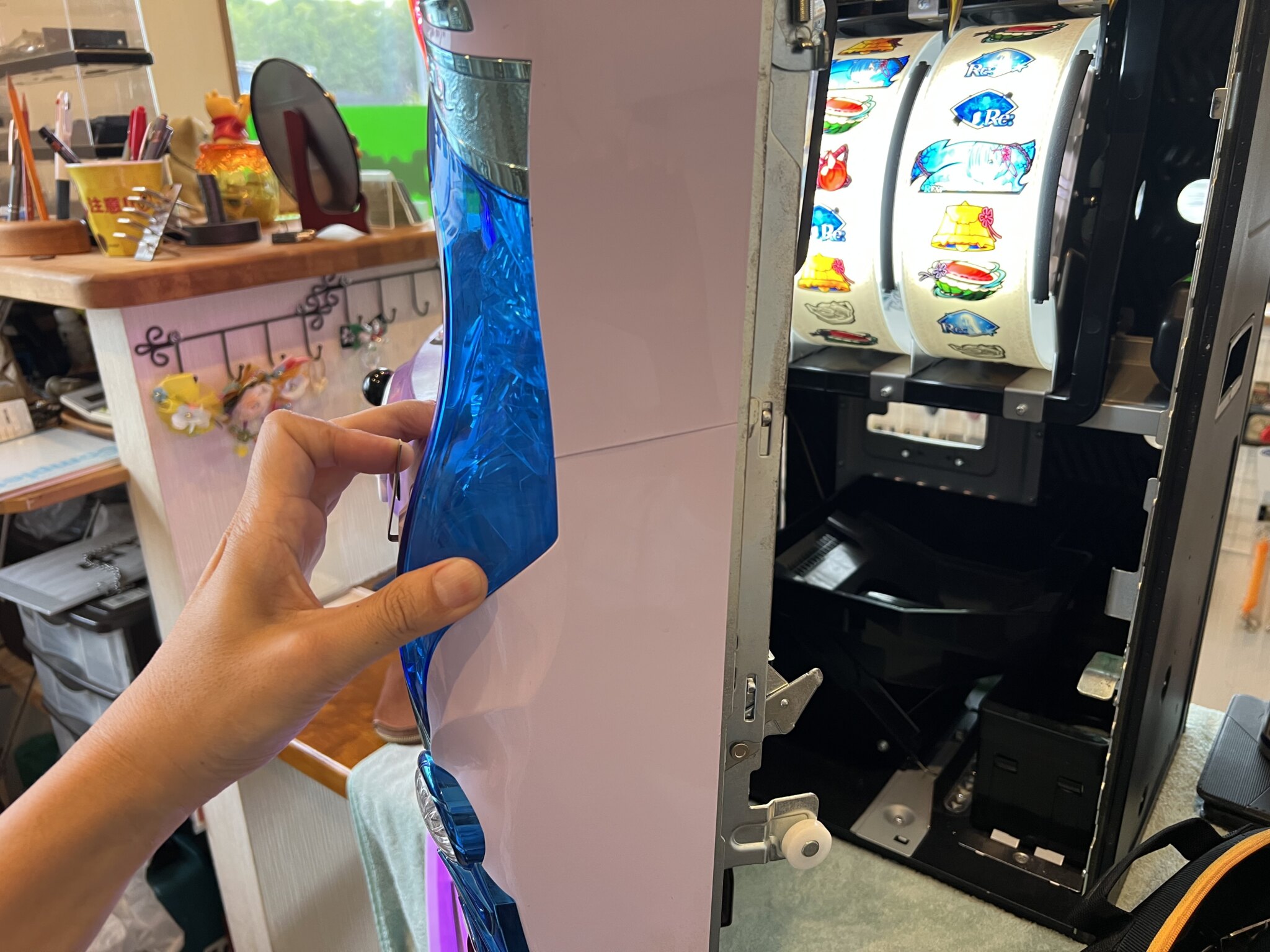 パチンコ台鍵開け