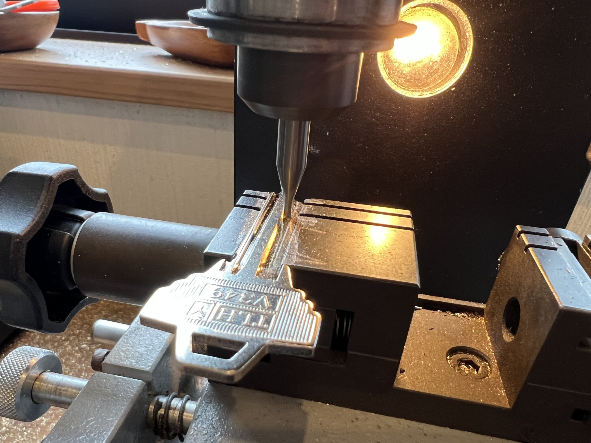 トライアンフ鍵作成