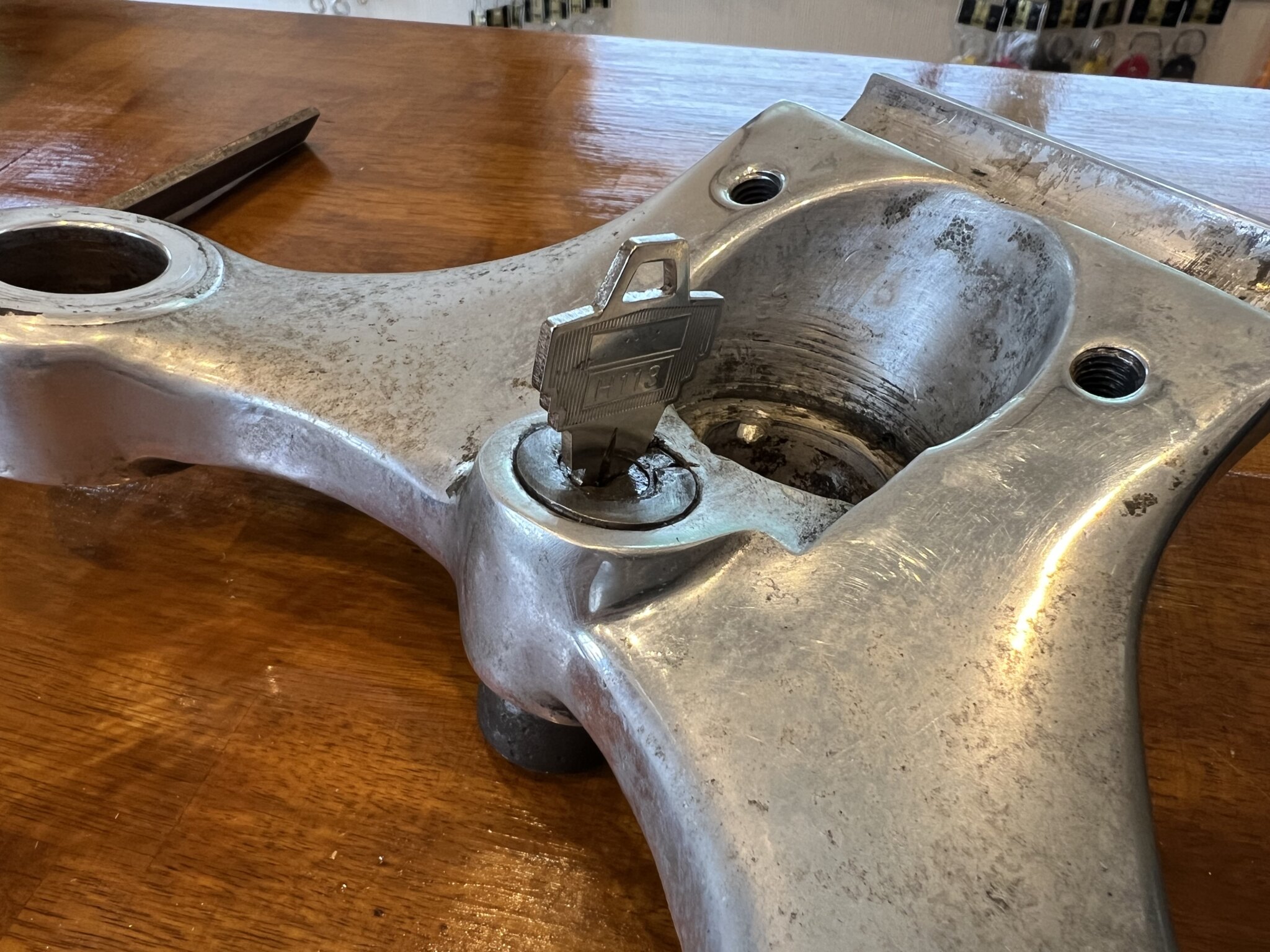 トライアンフ鍵作成